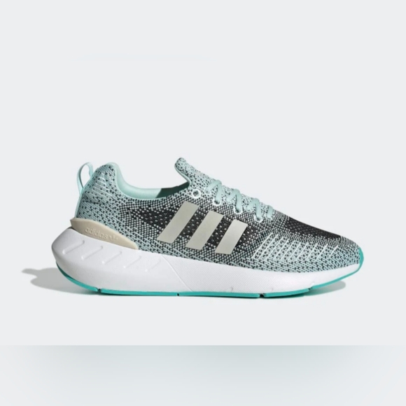 Women's ADIDAS SWIFT RUN 5.5 - Picture 6 of 6